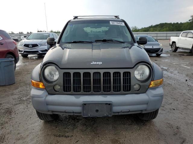 Photo 5 from auction – 2005 JEEP LIBERTY with VIN 1J4GL48KX5W574770
