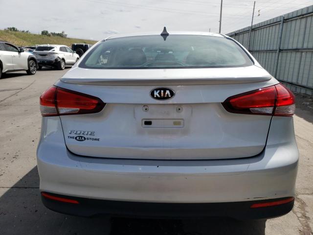 Photo 6 from auction – 2017 KIA FORTE LX with VIN 3KPFK4A77HE144168