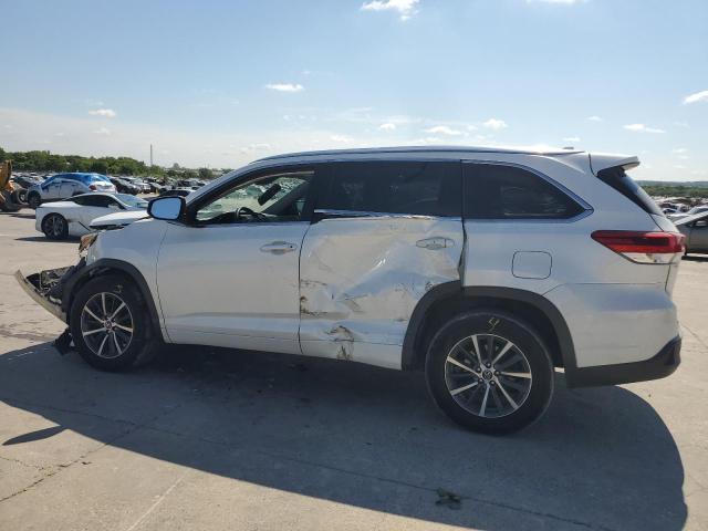 صورة رقم 2 من المزاد - 2018 TOYOTA HIGHLANDER مع VIN 5TDKZRFH8JS282600