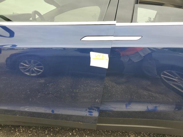 Photo 13 from auction – 2018 TESLA MODEL X with VIN 5YJXCDE2XJF111763