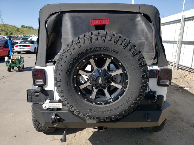 Photo 6 from auction – 2016 JEEP WRANGLER U with VIN 1C4BJWDG0GL293293