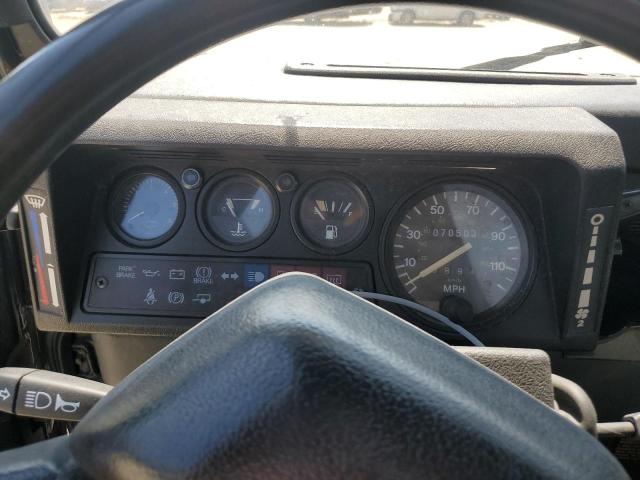 Photo 9 from auction – 1995 LAND ROVER DEFENDER 9 with VIN SALDV3284SA975890