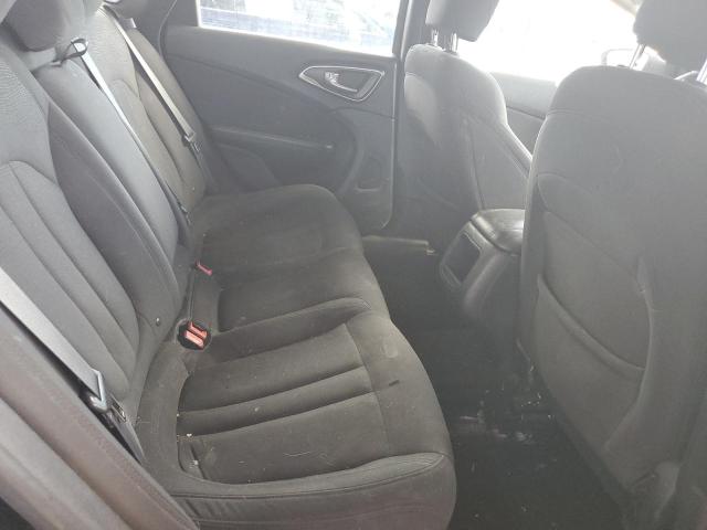 Photo 10 from auction – 2015 CHRYSLER 200 LIMITE with VIN 1C3CCCAB4FN685805