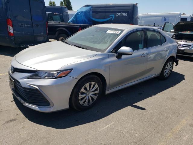 Photo 1 from auction – 2022 TOYOTA CAMRY LE with VIN 4T1C31AK4NU584652