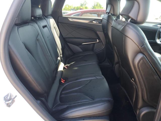 Photo 11 from auction – 2019 LINCOLN MKC with VIN 5LMCJ1C94KUL47135