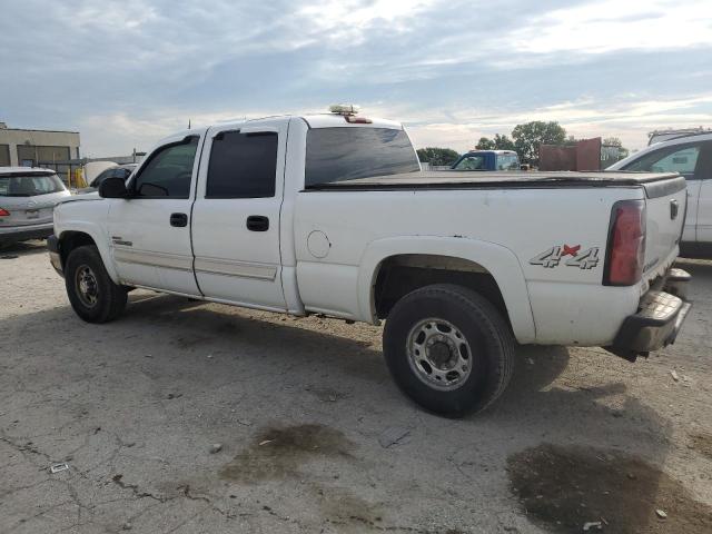 Photo 2 from auction – 2004 CHEVROLET SILVERADO with VIN 1GCHK23264F243739