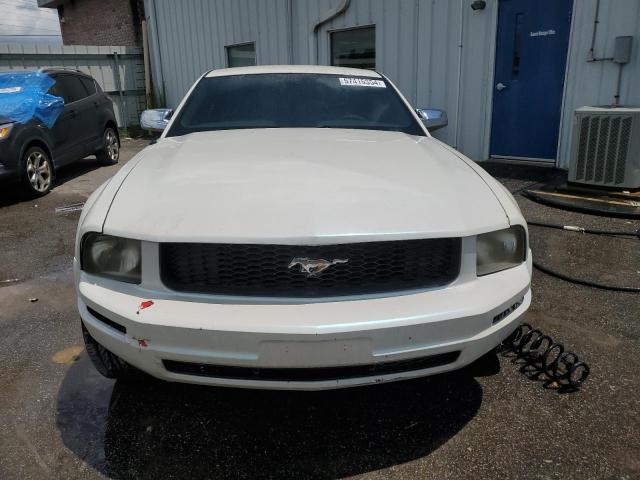 Photo 5 from auction – 2005 FORD MUSTANG with VIN 1ZVFT80N555108794