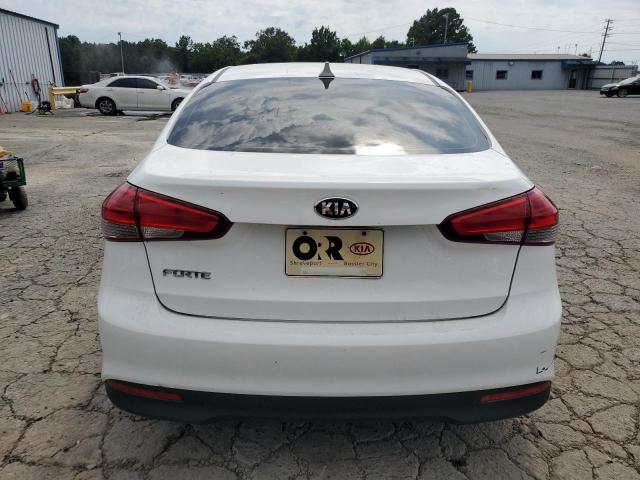 Photo 6 from auction – 2018 KIA FORTE LX with VIN 3KPFK4A73JE242765