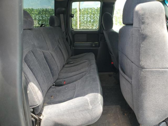 Photo 10 from auction – 2002 CHEVROLET SILVERADO with VIN 2GCEC19TX21367804