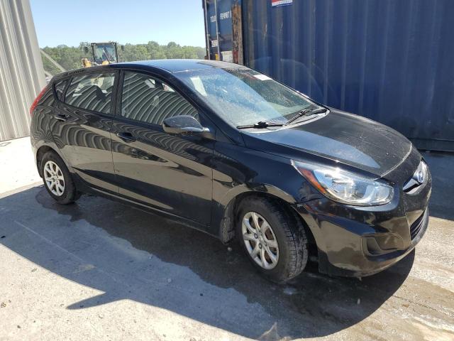 Photo 4 from auction – 2013 HYUNDAI ACCENT GLS with VIN KMHCT5AE1DU115230