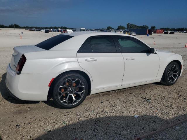 Photo 3 from auction – 2015 CHRYSLER 300 S with VIN 2C3CCABG0FH760491