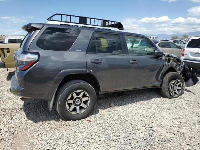 Photo 3 from auction – 2015 TOYOTA 4RUNNER SR with VIN JTEBU5JR0F5251650