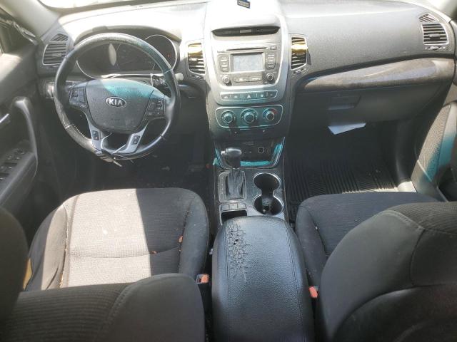 Photo 8 from auction – 2015 KIA SORENTO LX with VIN 5XYKT4A69FG631892