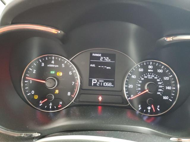 Photo 9 from auction – 2016 KIA FORTE LX with VIN KNAFK4A63G5552665
