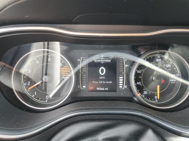 Photo 9 from auction – 2019 JEEP CHEROKEE L with VIN 1C4PJLCB2KD172360