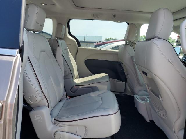 Photo 10 from auction – 2018 CHRYSLER PACIFICA L with VIN 2C4RC1GG1JR247686