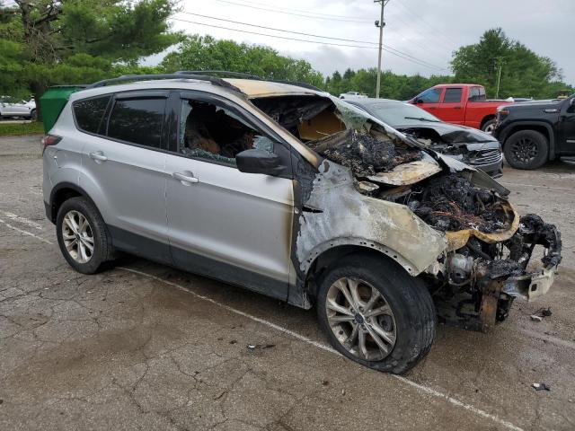 Photo 4 from auction – 2017 FORD ESCAPE SE with VIN 1FMCU9GD6HUA77762