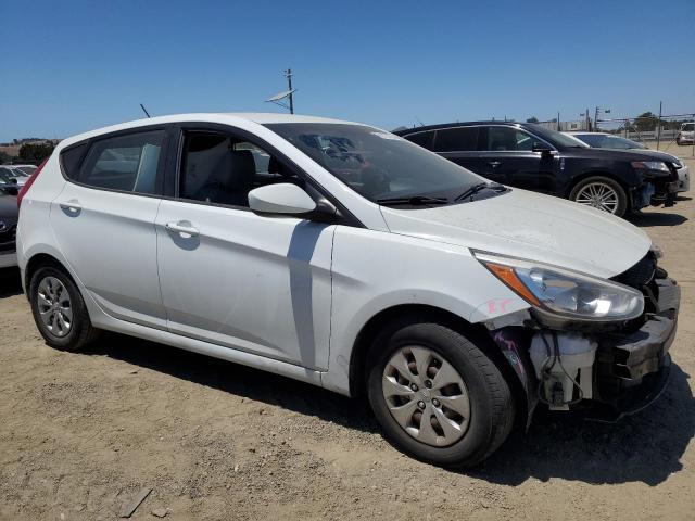 Foto 4 de la subasta – 2015 HYUNDAI ACCENT GS con VIN KMHCT5AE2FU200919