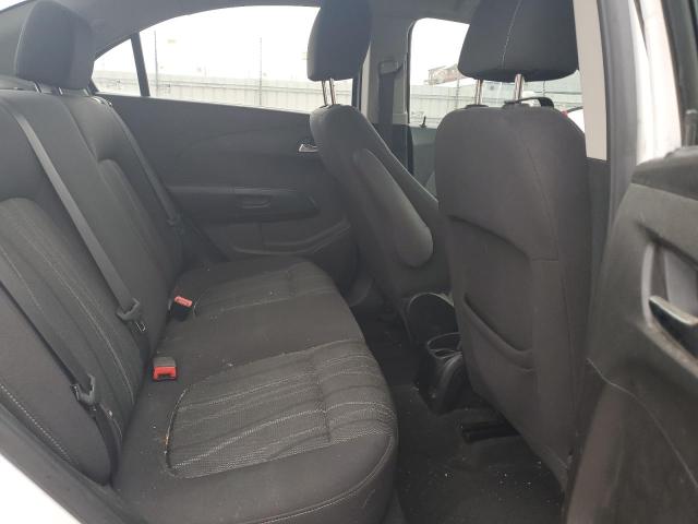 Photo 10 from auction – 2015 CHEVROLET SONIC LT with VIN 1G1JD5SH2F4215334