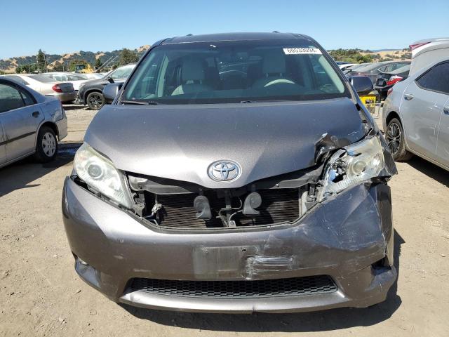 Photo 5 from auction – 2012 TOYOTA SIENNA XLE with VIN 5TDYK3DC9CS181846