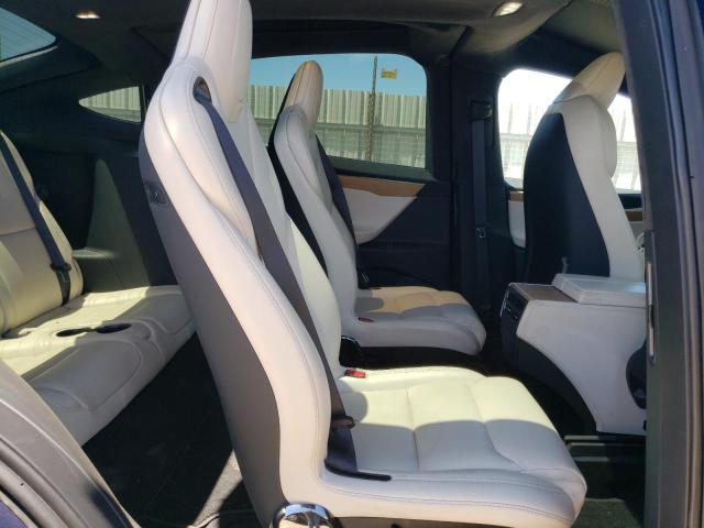 Photo 11 from auction – 2020 TESLA MODEL X with VIN 5YJXCBE29LF297996