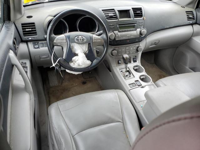 Photo 8 from auction – 2010 TOYOTA HIGHLANDER with VIN 5TDJK3EH8AS038170