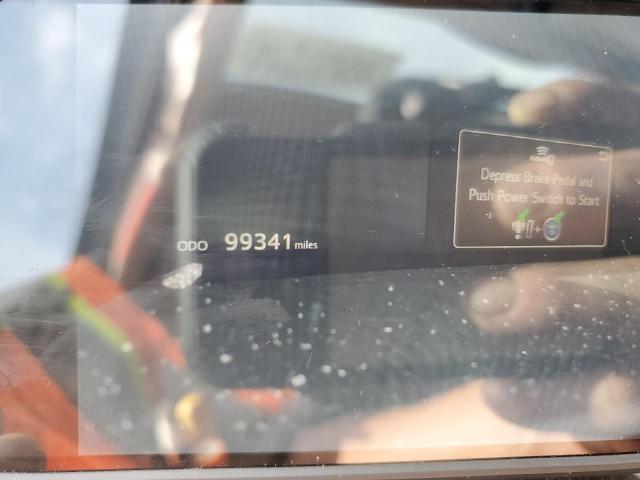 Photo 9 from auction – 2018 TOYOTA PRIUS with VIN JTDKARFU1J3550683
