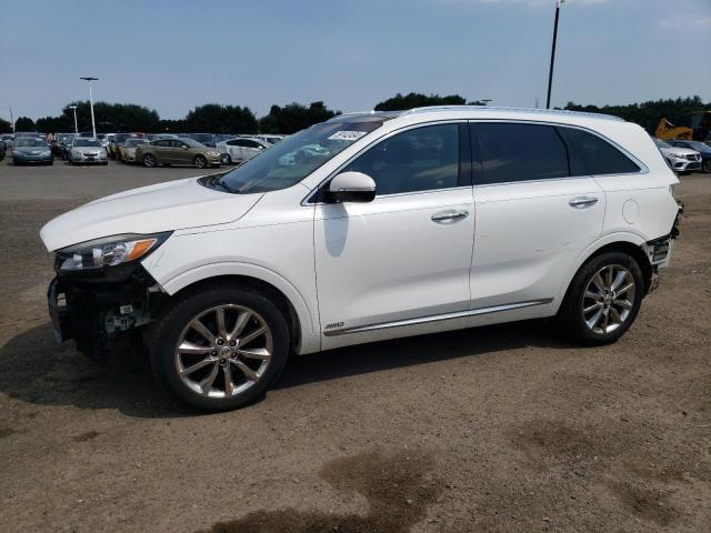 Photo 1 from auction – 2016 KIA SORENTO SX with VIN 5XYPKDA54GG022193