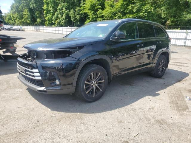 TOYOTA HIGHLANDER 2018 with VIN 5TDJZRFH8JS884408 - Photo from auction