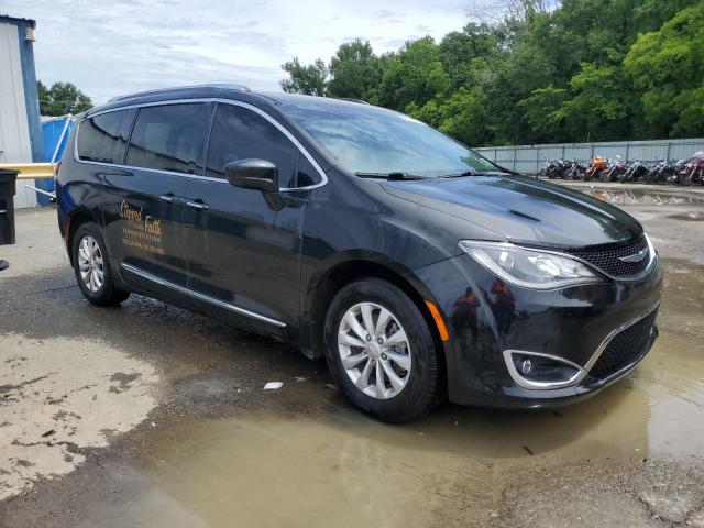 Фото 4 с аукциона – 2018 CHRYSLER PACIFICA T с VIN 2C4RC1BG3JR246448