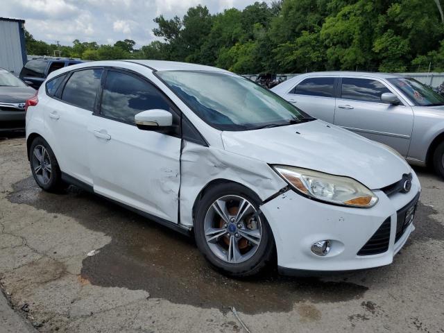 Photo 4 from auction – 2014 FORD FOCUS SE with VIN 1FADP3K23EL275970