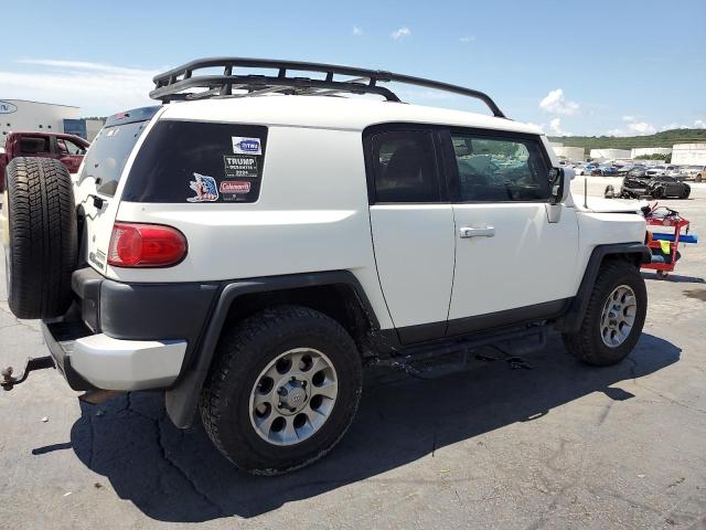 Photo 3 from auction – 2011 TOYOTA FJ CRUISER with VIN JTEBU4BF2BK102764