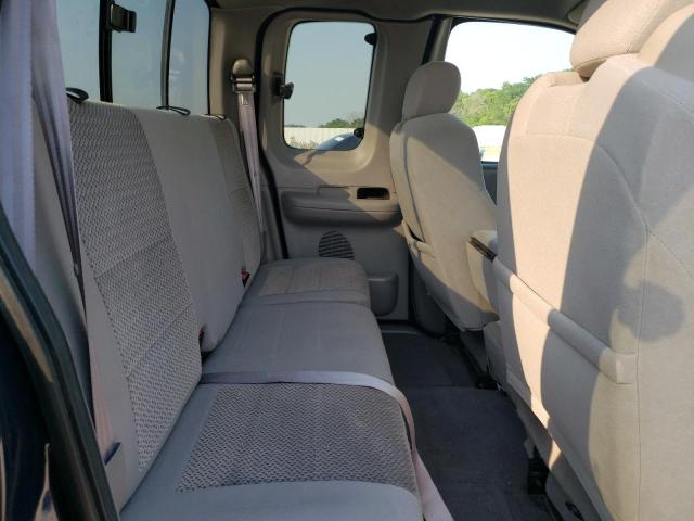 Photo 10 from auction – 2003 FORD F150 with VIN 2FTRX18W33CA78819