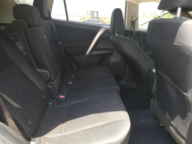Photo 11 from auction – 2017 TOYOTA RAV4 LE with VIN JTMBFREVXHJ152616