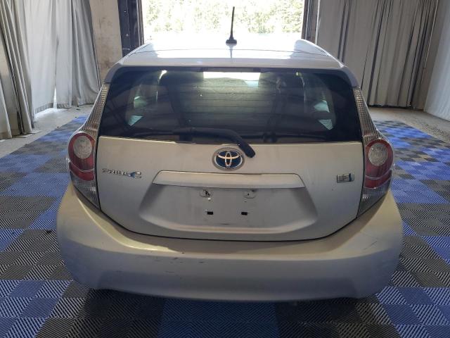 Photo 6 from auction – 2014 TOYOTA PRIUS C with VIN JTDKDTB3XE1064540