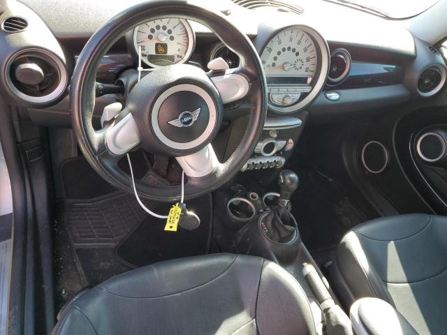 Photo 8 from auction – 2007 MINI COOPER with VIN WMWMF33507TT51196