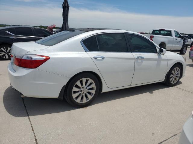 Photo 3 from auction – 2013 HONDA ACCORD EX with VIN JHMCR2F71DC000062