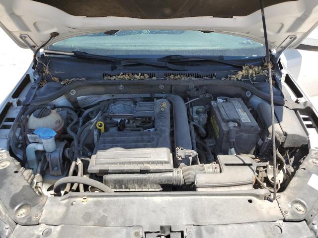 Photo 11 from auction – 2017 VOLKSWAGEN JETTA S with VIN 3VW2B7AJ6HM336115