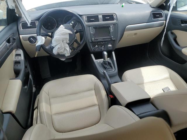 Photo 8 from auction – 2018 VOLKSWAGEN JETTA SE with VIN 3VWDB7AJ3JM257919