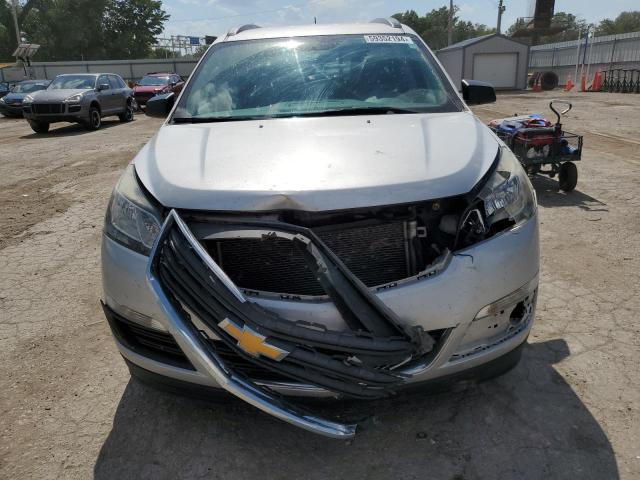 Photo 5 from auction – 2017 CHEVROLET TRAVERSE L with VIN 1GNKRFED4HJ183042