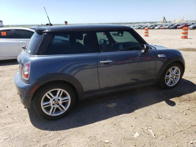 Photo 3 from auction – 2011 MINI COOPER S with VIN WMWSV3C51BTY11999