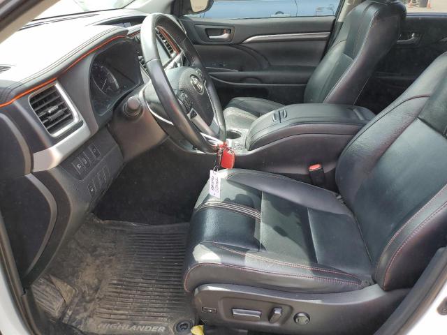 Photo 7 from auction – 2019 TOYOTA HIGHLANDER with VIN 5TDJZRFH0KS603204
