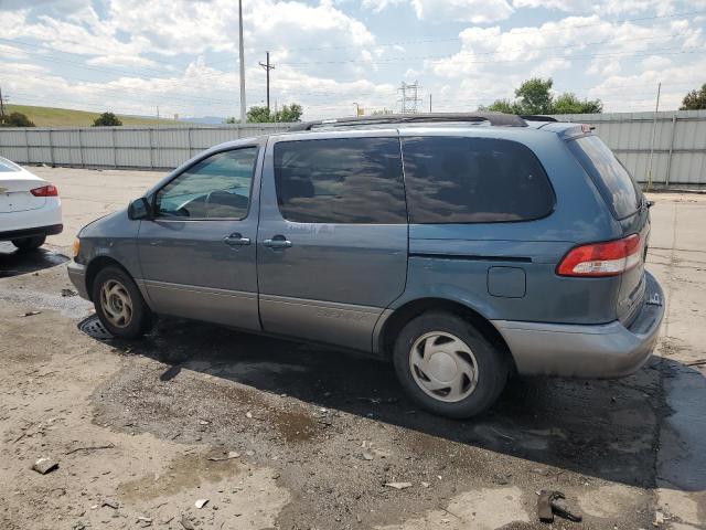 Photo 2 from auction – 2002 TOYOTA SIENNA LE with VIN 4T3ZF13C92U489076