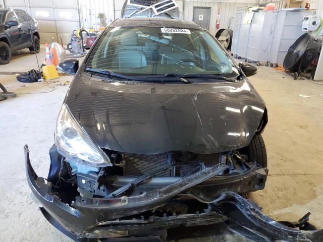 Photo 5 from auction – 2015 TOYOTA PRIUS C with VIN JTDKDTB35F1114178