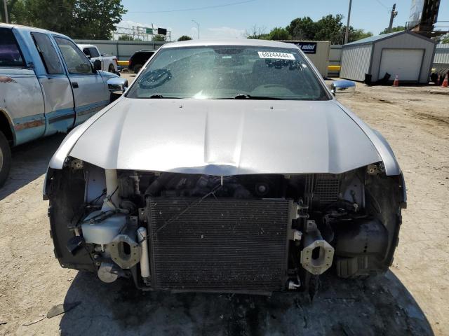 Photo 5 from auction – 2013 CHRYSLER 300C with VIN 2C3CCAETXDH657374