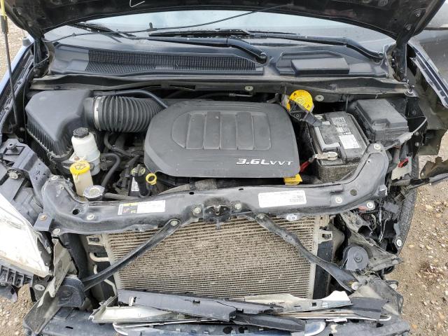 Photo 12 from auction – 2016 CHRYSLER TOWN & COU with VIN 2C4RC1GG2GR284268