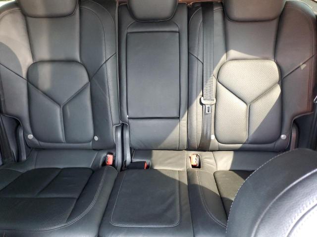 Photo 10 from auction – 2014 PORSCHE CAYENNE with VIN WP1AA2A28ELA01107