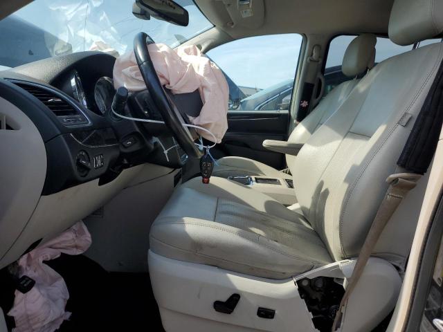 Photo 7 from auction – 2012 CHRYSLER TOWN & COU with VIN 2C4RC1CG6CR181693