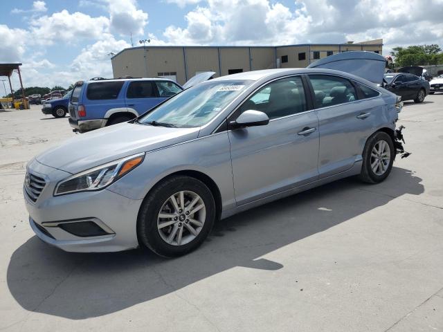 HYUNDAI SONATA SE 2016 with VIN 5NPE24AF7GH408258 - Photo from auction