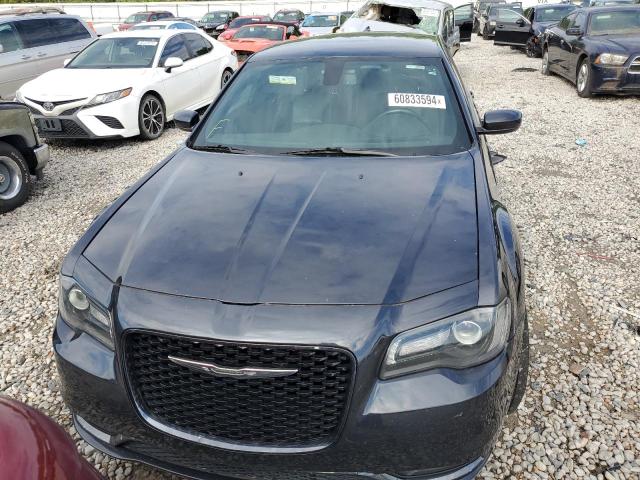 Photo 5 from auction – 2019 CHRYSLER 300 S with VIN 2C3CCABG9KH516347